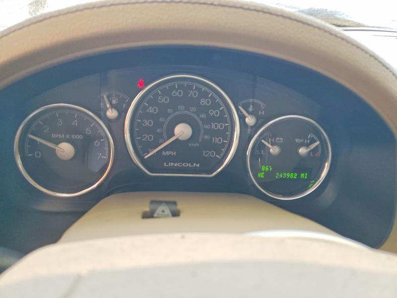 2006 Lincoln Mark lt VIN 5LTPW16526FJ00772 COPART salvage auction — NORMAL WEAR, Sc - Certificate Of Title, sold $850 on 2026-07-21 (photo 9)