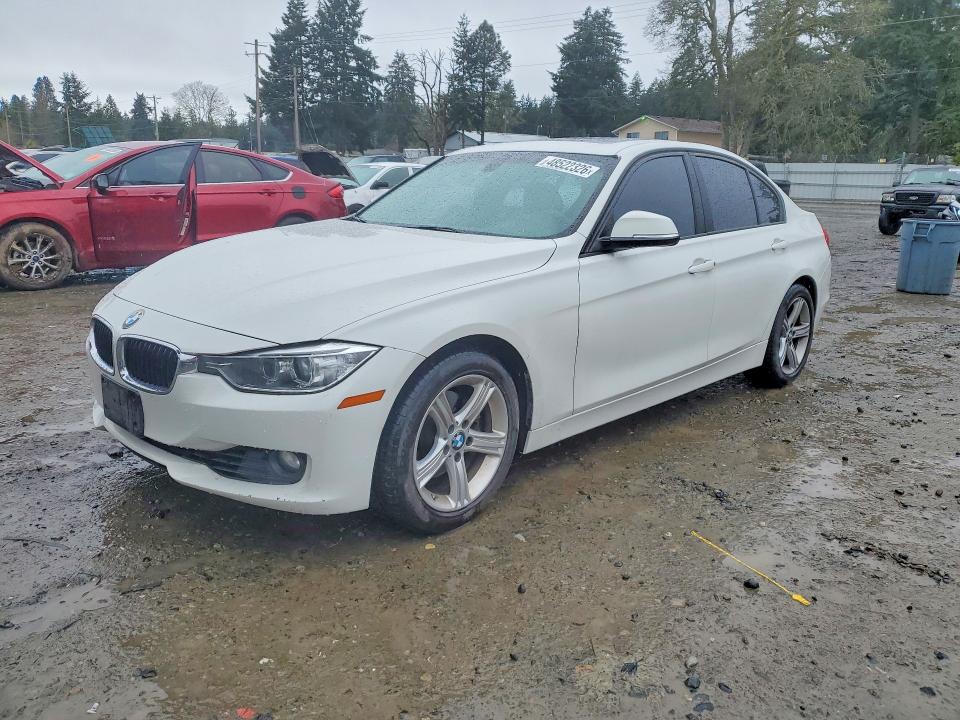 2014 BMW 3er VIN WBA3C1C57EK113339 — COPART salvage auction photo
