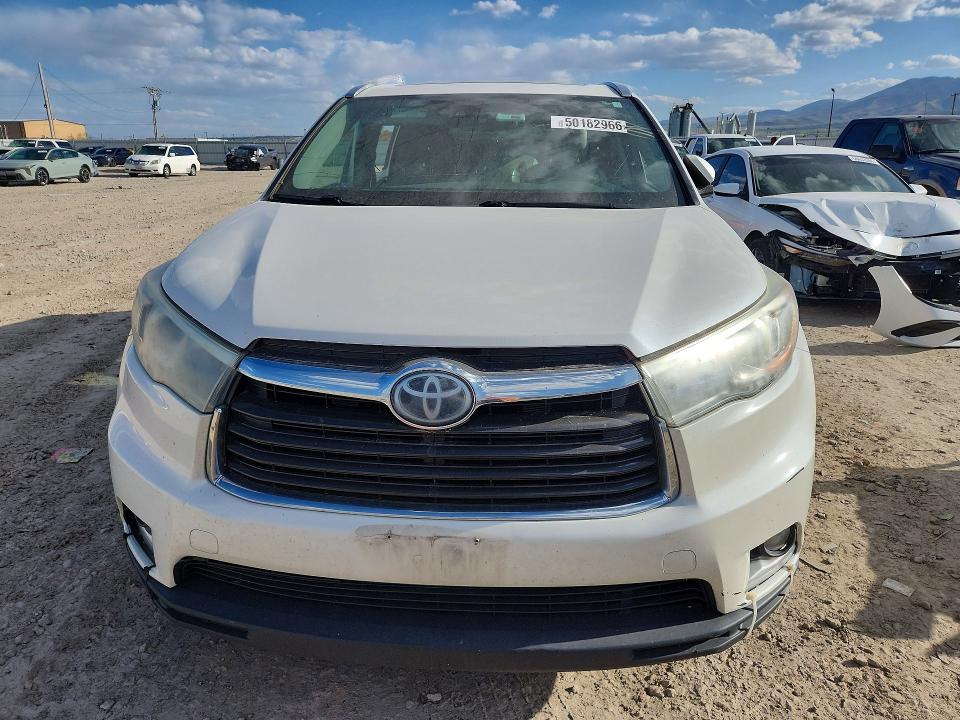 2016 Toyota Highlander VIN 5TDDKRFH1GS264364 COPART salvage auction — REAR END, Ut - Salvage Certificate, sold $6,900 on 2026-07-31 (photo 5)