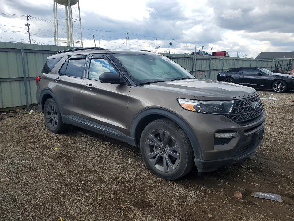 2021 Ford Explorer VIN 1FMSK8DH6MGB09914 COPART salvage auction — REAR END, Il - Salvage Certificate, sold $8,400 on 2026-07-03 (photo 4)
