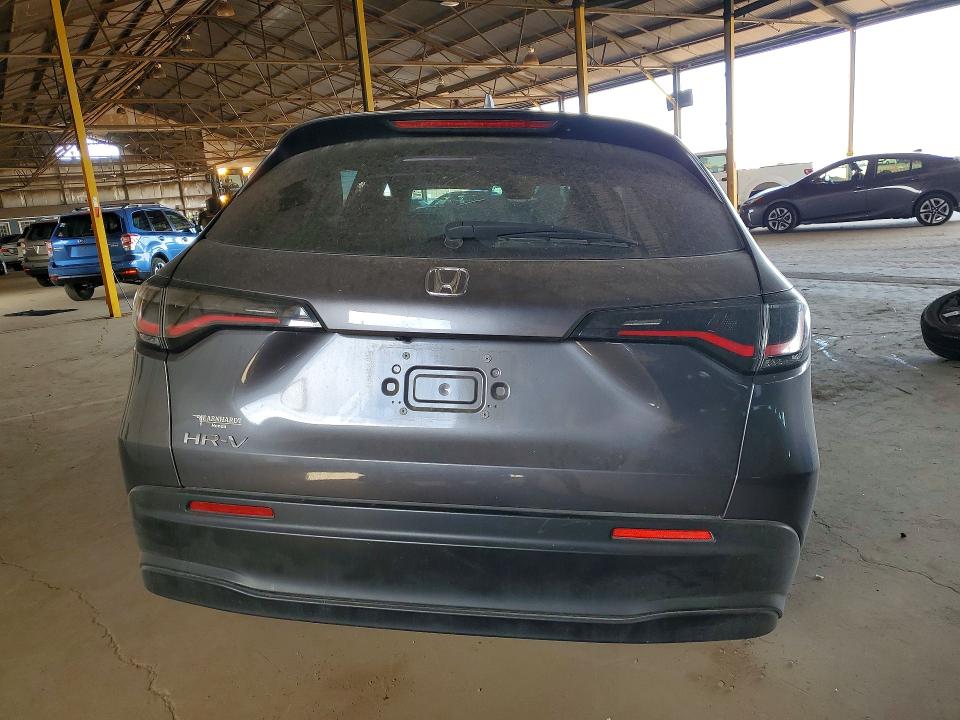 2025 Honda Hr-v VIN 3CZRZ1H33SM719576 COPART salvage auction — FRONT END, Salvage Title, sold $5,400 on 2026-08-01 (photo 6)