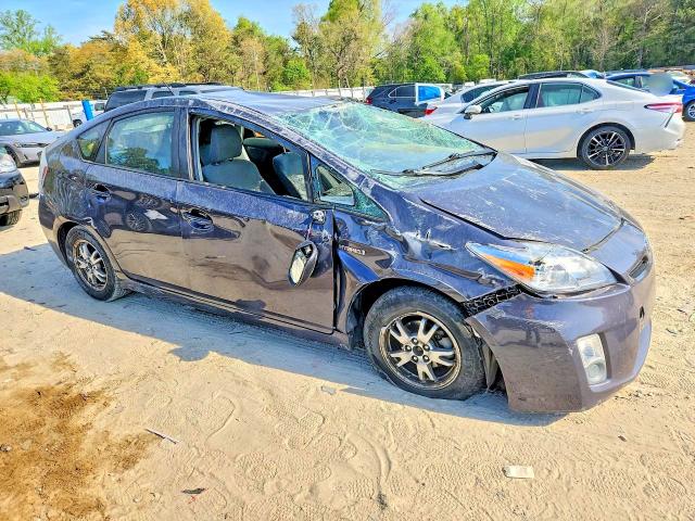 2011 Toyota Prius VIN JTDKN3DU5B0276735 COPART salvage auction — ROLLOVER, Md - Cert Of Salvage > 75% Damage, sold $425 on 2026-07-07 (photo 4)