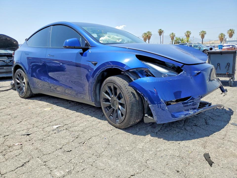 2024 Tesla Model y VIN 7SAYGDEE9RF025927 COPART salvage auction — FRONT END, Pa - Certificate Of Salvage, sold $6,000 on 2026-07-20 (photo 4)
