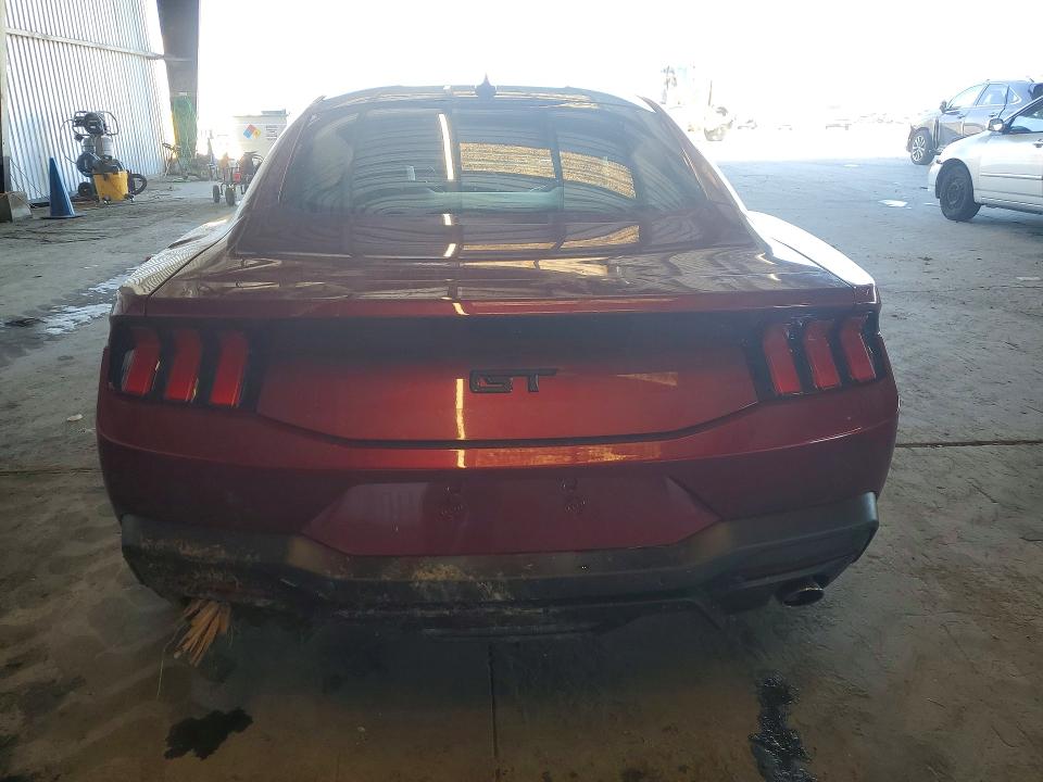 2025 Ford Mustang VIN 1FA6P8CF7S5406812 COPART salvage auction — ROLLOVER, Ca - Salvage Certificate, sold $8,100 on 2026-07-02 (photo 6)