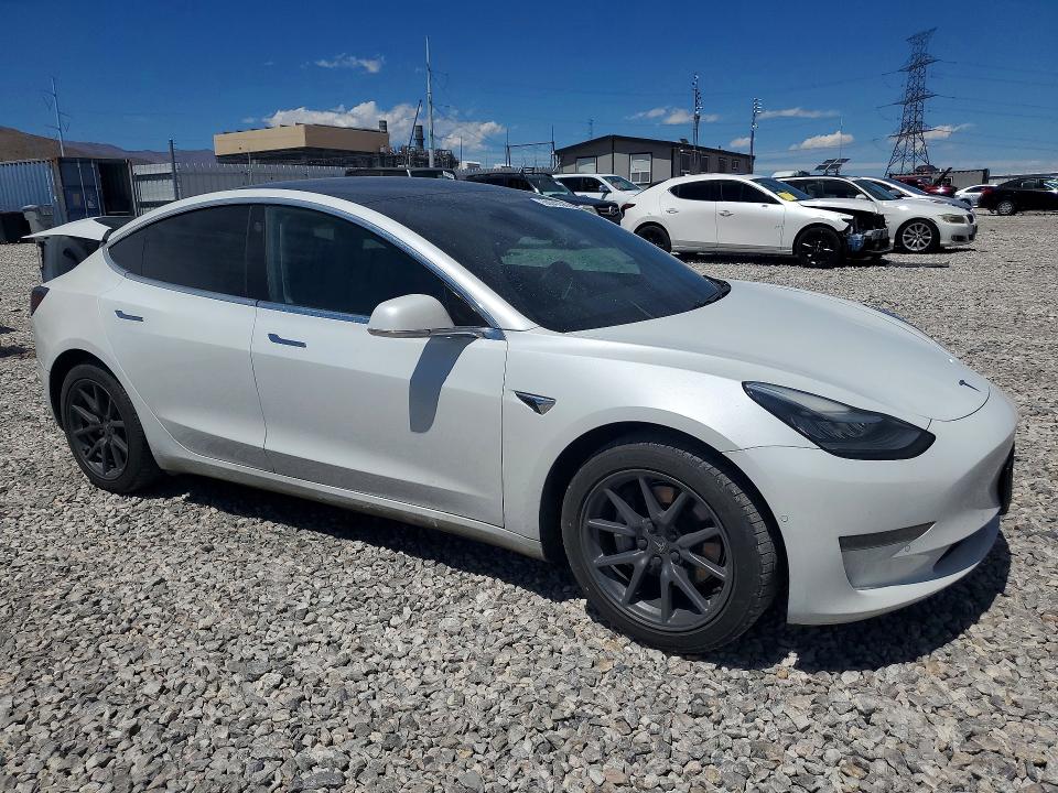 2020 Tesla Model 3 VIN 5YJ3E1EA1LF632338 COPART salvage auction — REAR END, Nv - Salvage Title, sold $4,600 on 2026-07-15 (photo 4)