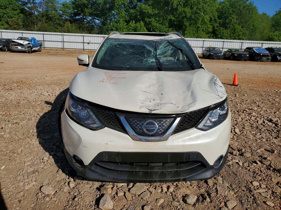 2018 Nissan Rogue VIN JN1BJ1CP9JW162635 COPART salvage auction — ROLLOVER, Nc - Salvage Certificate Of Title, sold $1,750 on 2026-07-13 (photo 5)