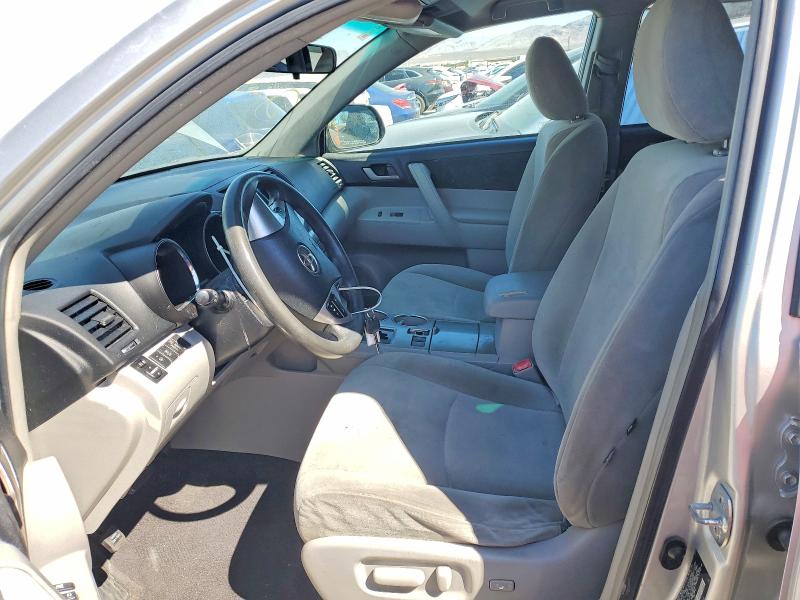 2011 Toyota Highlander VIN 5TDZK3EH1BS048527 COPART salvage auction — REAR END, NV - SALVAGE TITLE, sold $2,300 on 2026-07-28 (photo 7)