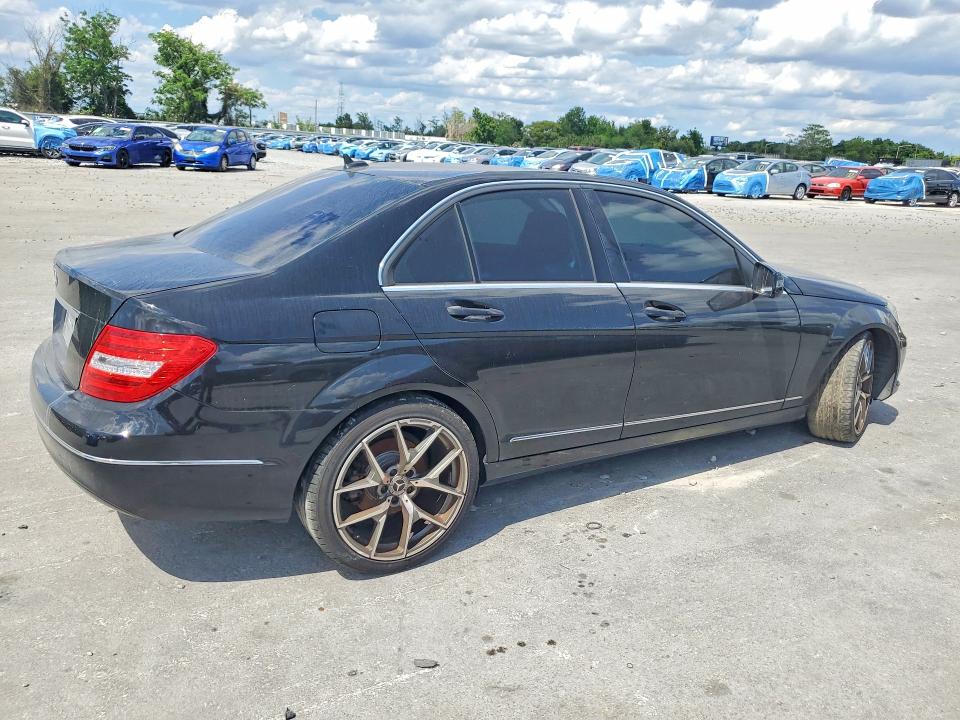 2013 Mercedes-benz C-klasse VIN WDDGF4HB3DR272947 COPART salvage auction — MINOR DENT/SCRATCHES, Fl - Certificate Of Title, sold $1,250 on 2026-07-07 (photo 3)
