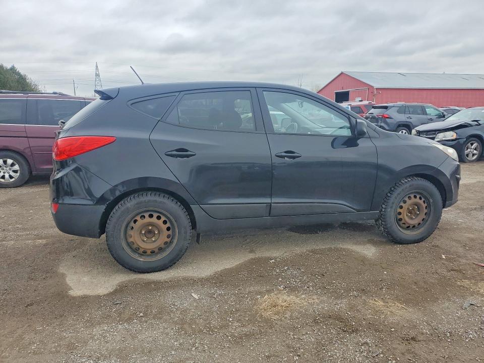 2015 Hyundai Tucson VIN KM8JT3AF4FU069044 COPART salvage auction — MINOR DENT/SCRATCHES, On - Permit No Brand - Fit, sold $2,650 on 2026-07-03 (photo 3)
