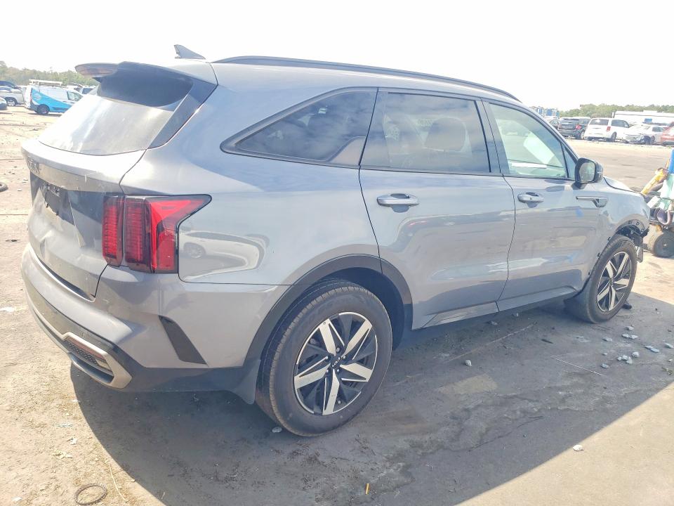 2023 Kia Sorento VIN 5XYRL4LC7PG239559 COPART salvage auction — FRONT END, Fl - Cert Of Title Slvg Rebuildable, sold $15 on 2026-07-27 (photo 3)
