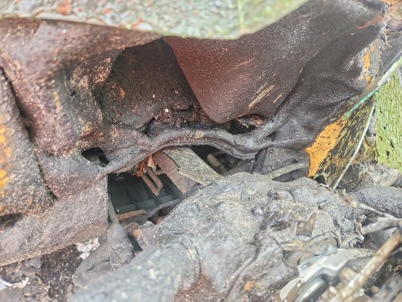 2022 Toyota Rav4 VIN JTM16RFV8ND058156 COPART salvage auction — BURN, FL - CERTIFICATE OF DESTRUCTION, sold $15 on 2026-07-21 (photo 9)