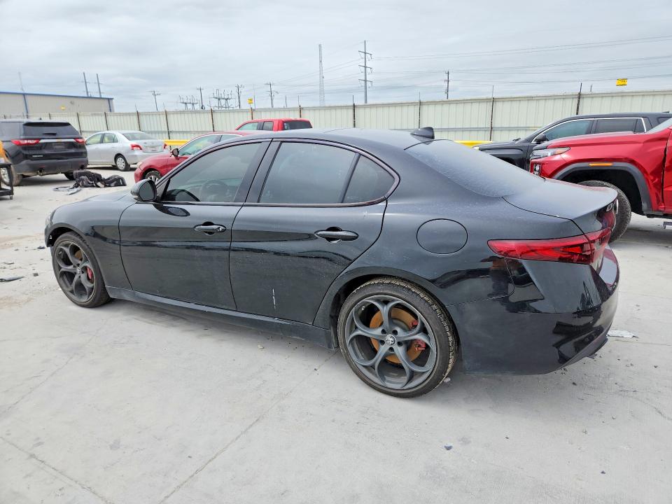 2019 Alfa romeo Giulia VIN ZARFAMBN6K7600092 COPART salvage auction — FRONT END, Salvage Title, sold $4,250 on 2026-07-10 (photo 2)