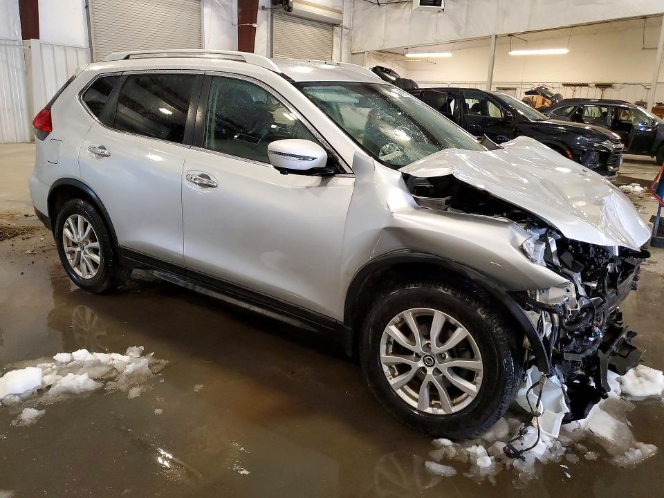 2017 Nissan Rogue VIN KNMAT2MV5HP588090 COPART salvage auction — FRONT END, MN - PARTS VEHICLE BILL OF SALE, sold $525 on 2026-07-27 (photo 4)