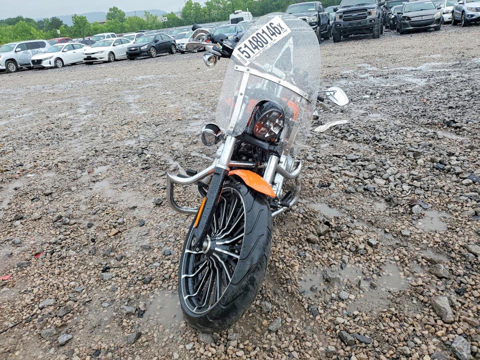 2023 Harley-davidson Breakout VIN 1HD1YEZ19PB063780 COPART salvage auction — SIDE, Al - Cert Of Title-Salvage Title, sold $12,400 on 2026-07-02 (photo 2)