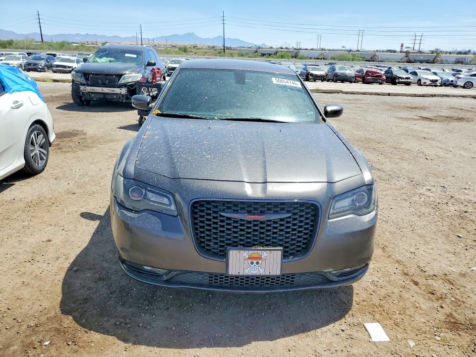 2022 Chrysler 300 VIN 2C3CCABG5NH236400 COPART salvage auction — REAR END, Id - Salvage Certificate Of Title, sold $7,400 on 2026-07-10 (photo 5)