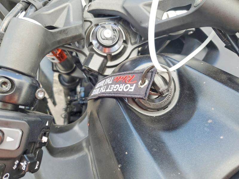 2025 Kawasaki Ex VIN ML5EXER19SDAF6646 COPART salvage auction — FRONT END, Fl - Cert Of Title Slvg Rebuildable, sold $550 on 2026-07-16 (photo 8)