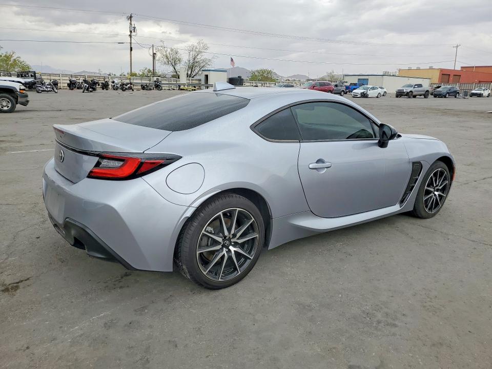 2024 Toyota Gr 86 VIN JF1ZNBB13R9757693 COPART salvage auction — FRONT END, TX, sold $11,400 on 2026-07-31 (photo 3)