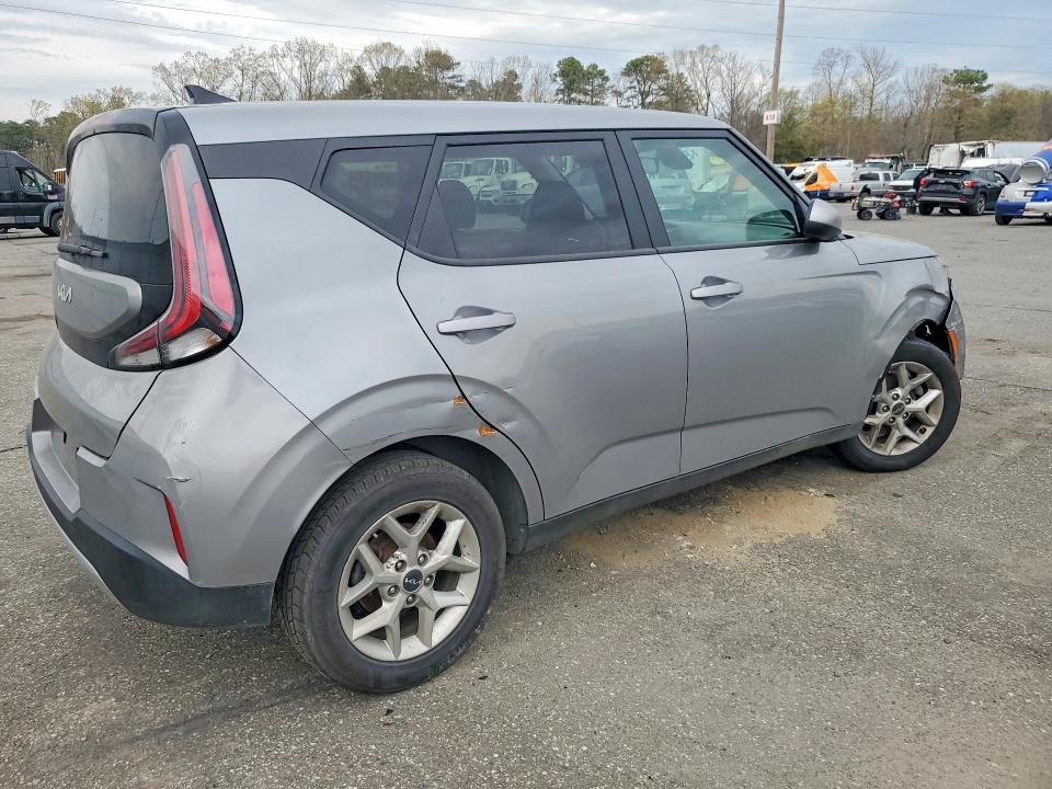 2023 Kia Soul VIN KNDJ23AU0P7881088 COPART salvage auction — FRONT END, Ca - Salvage Certificate, sold $2,600 on 2026-07-14 (photo 3)
