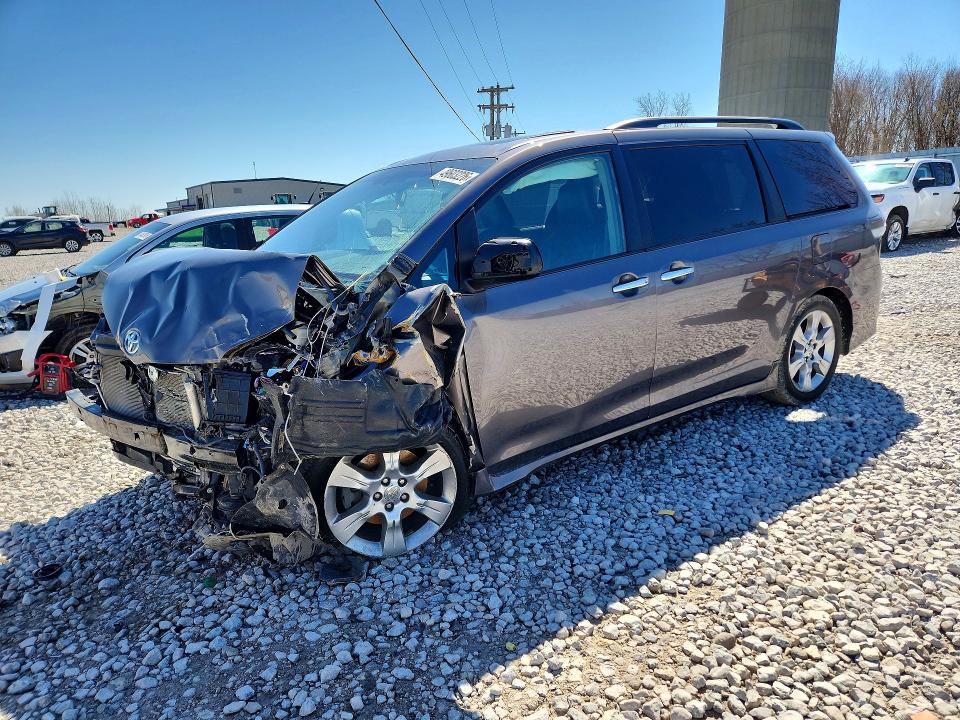 2013 Toyota VIN 5TDXK3DC5DS298188 COPART salvage auction — FRONT END, Mi - Certificate Of Title, sold $175 on 2026-07-23 (photo 1)