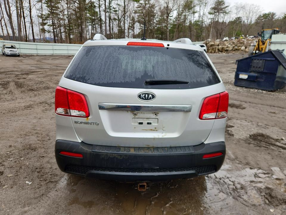 2013 Kia Sorento VIN 5XYKTDA27DG390716 COPART salvage auction — FRONT END, Nh - Cert Of Title-Salvage, sold $550 on 2026-07-13 (photo 6)
