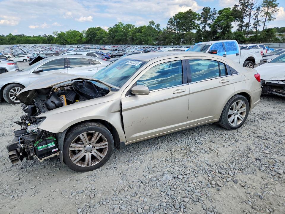 2013 Chrysler 200 VIN 1C3CCBBB2DN600434 — COPART salvage auction photo