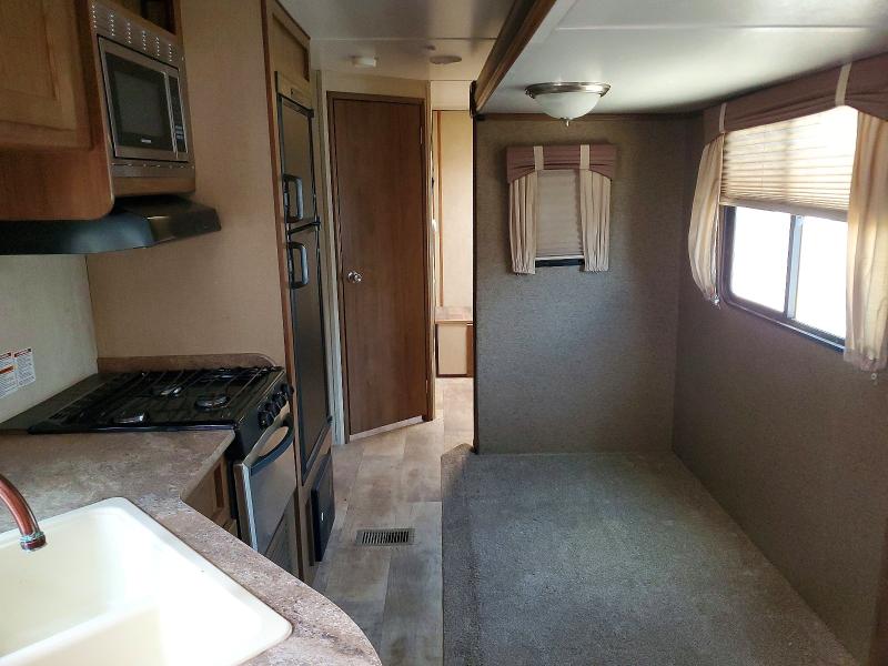 2017 Gulf stream Kingsport VIN 1NL1GTM26H1125338 COPART salvage auction — HAIL, TX - CERTIFICATE OF TITLE, sold $225 on 2026-07-28 (photo 6)
