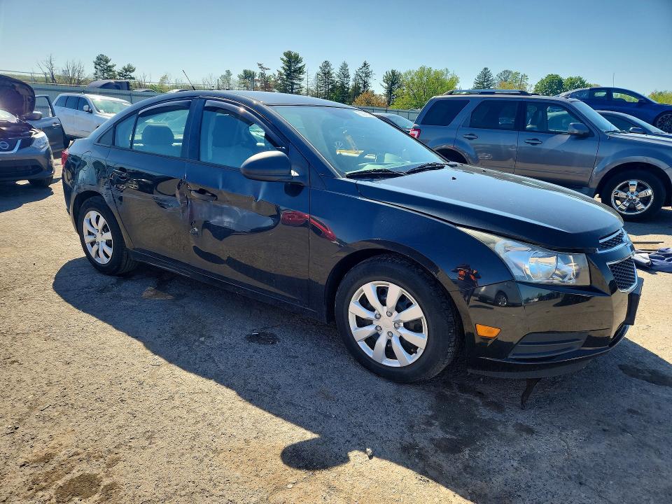 2014 Chevrolet Cruze VIN 1G1PA5SH0E7160821 COPART salvage auction — SIDE, Pa - Certificate Of Salvage, sold $175 on 2026-07-02 (photo 4)