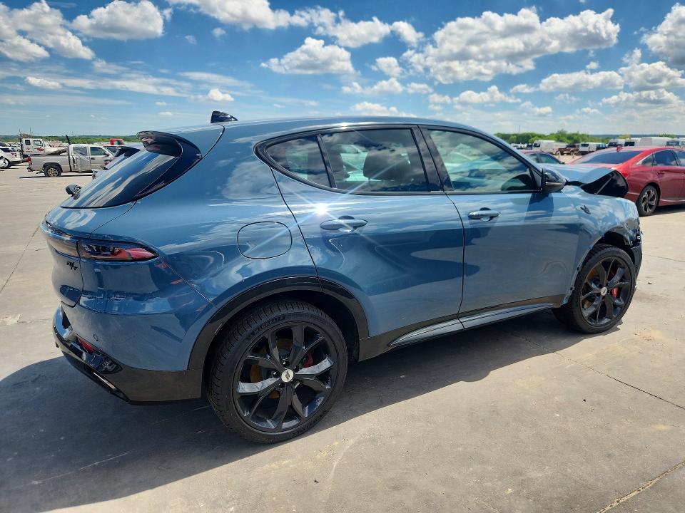 2024 Dodge Hornet VIN ZACPDFDW1R3A22351 COPART salvage auction — FRONT END, Tx - Salvage Vehicle Title, sold $4,400 on 2026-07-09 (photo 3)