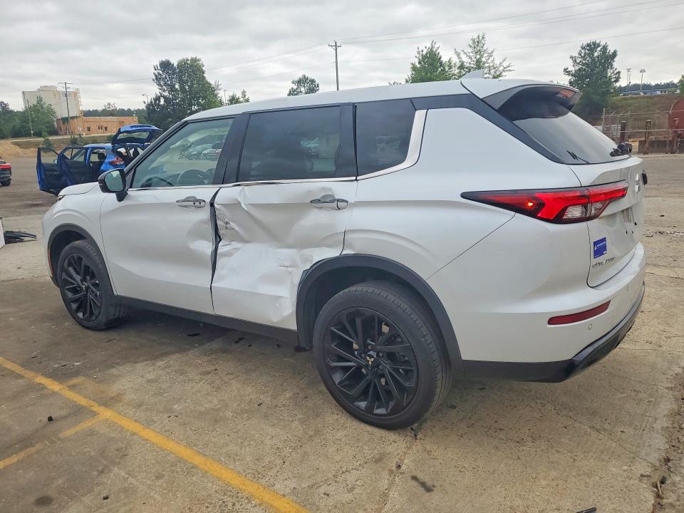 2023 Mitsubishi Outlander VIN JA4J3UA80PZ036214 COPART salvage auction — SIDE, Sc - Cert Of Title-Salvage, sold $8,100 on 2026-07-10 (photo 2)