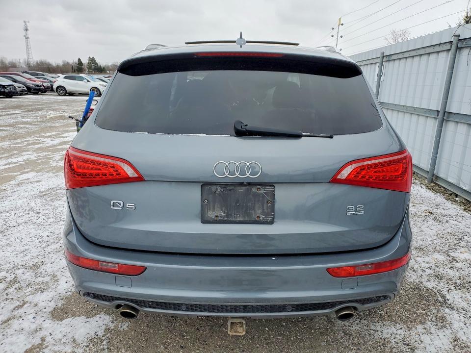 2012 Audi Q5 VIN WA1MKCFP2CA006165 COPART salvage auction — Burn Engine, On - Permit Irrepairable, sold $125 on 2026-07-23 (photo 6)