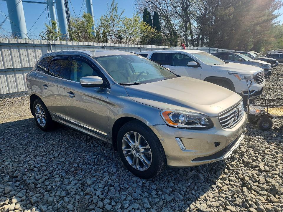 2016 Volvo Xc60 VIN YV440MDK2G2795889 COPART salvage auction — NORMAL WEAR, NJ - CERT OF TITLE-SALVAGE, sold $2,700 on 2026-07-20 (photo 4)