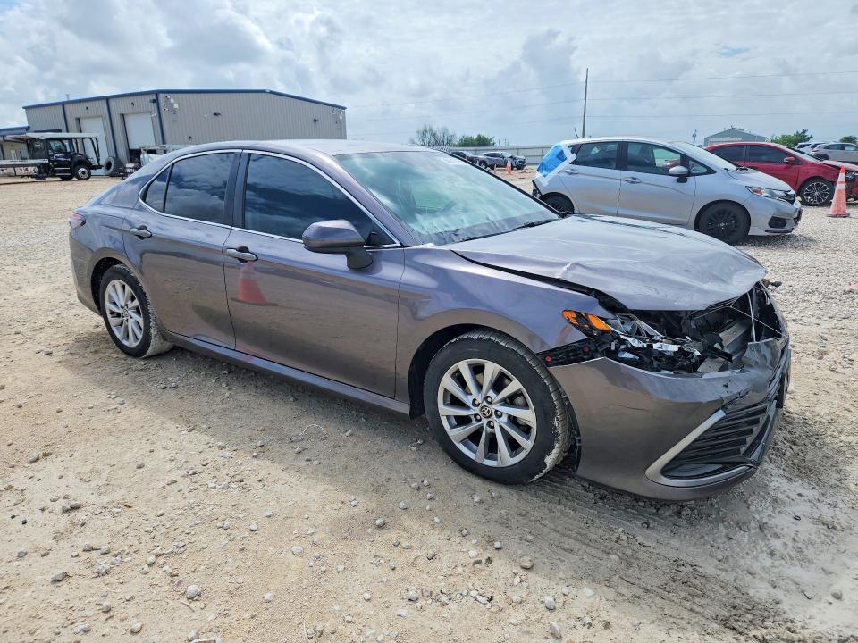 2021 Toyota Camry VIN 4T1C11AK1MU445860 COPART salvage auction — FRONT END, Tx - Salvage Vehicle Title, sold $7,600 on 2026-07-30 (photo 4)