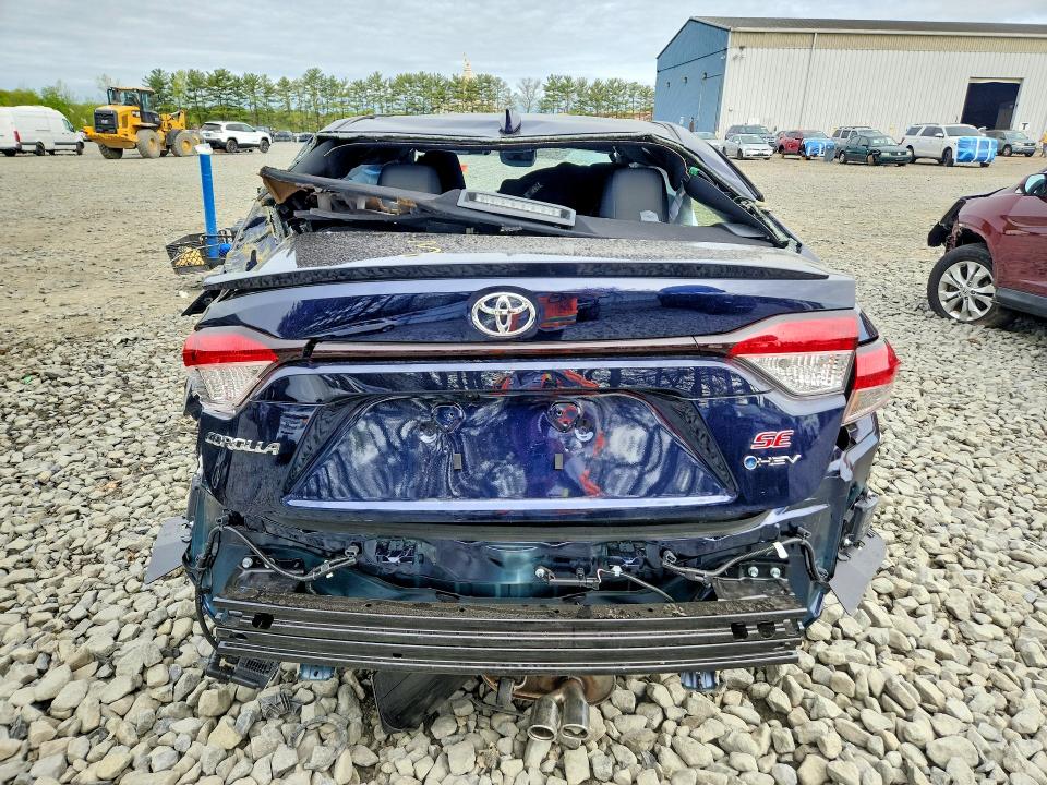 2026 Toyota Corolla VIN JTDBDMHE7T3032922 COPART salvage auction — REAR END, NJ - CERT OF TITLE-SALVAGE, sold $2,500 on 2026-07-27 (photo 6)