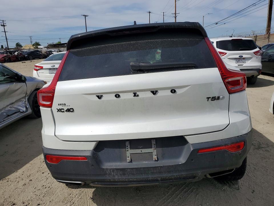 2019 Volvo VIN YV4162UM2K2130331 COPART salvage auction — FRONT END, Ca - Dis/Dlr/Exp Only Clean Title, sold $1,550 on 2026-07-13 (photo 6)