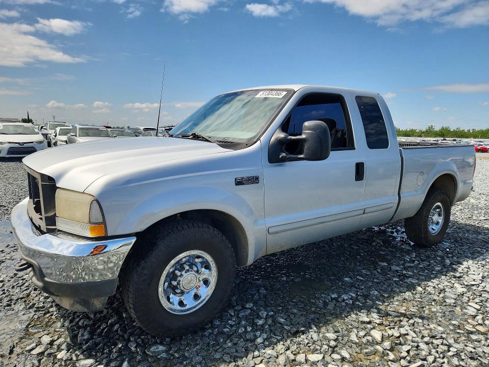 2002 Ford F-250 super duty VIN 1FTNX20F62EA21989 COPART salvage auction — VANDALISM, Ca - Salvage Certificate, sold $7,600 on 2026-07-16 (photo 1)