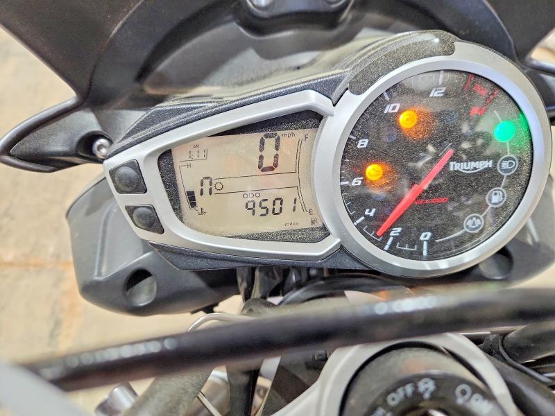 2016 Triumph motorcycle Street VIN SMTL03NE1GT728472 COPART salvage auction — REAR END, AL - CERT OF TITLE-SALVAGE TITLE, sold $1,550 on 2026-07-08 (photo 7)
