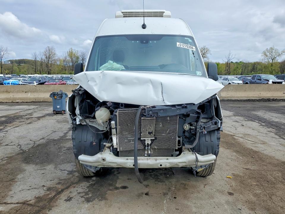 2023 Mercedes-benz Sprinter VIN W1Y70BGY3PT129621 COPART salvage auction — FRONT END, Id - Salvage Certificate Of Title, sold $7,985 on 2026-08-25 (photo 5)