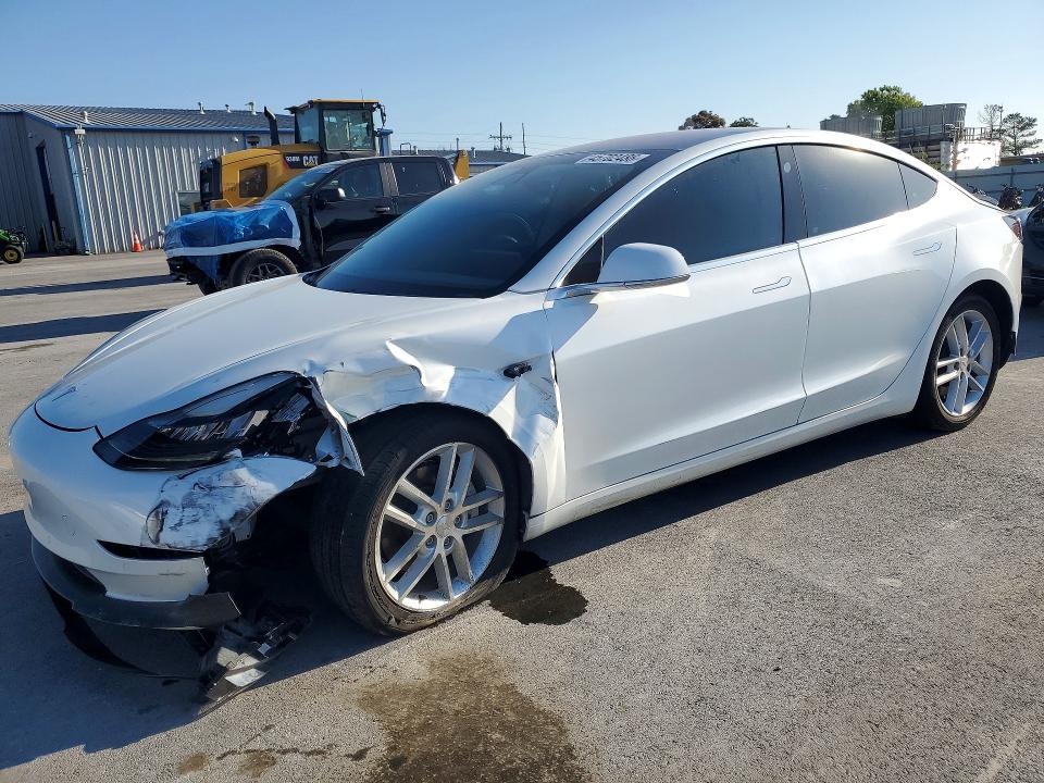 2020 Tesla Model 3 VIN 5YJ3E1EAXLF740554 COPART salvage auction — FRONT END, Fl - Cert Of Title Slvg Rebuildable, sold $4,700 on 2026-08-01 (photo 1)