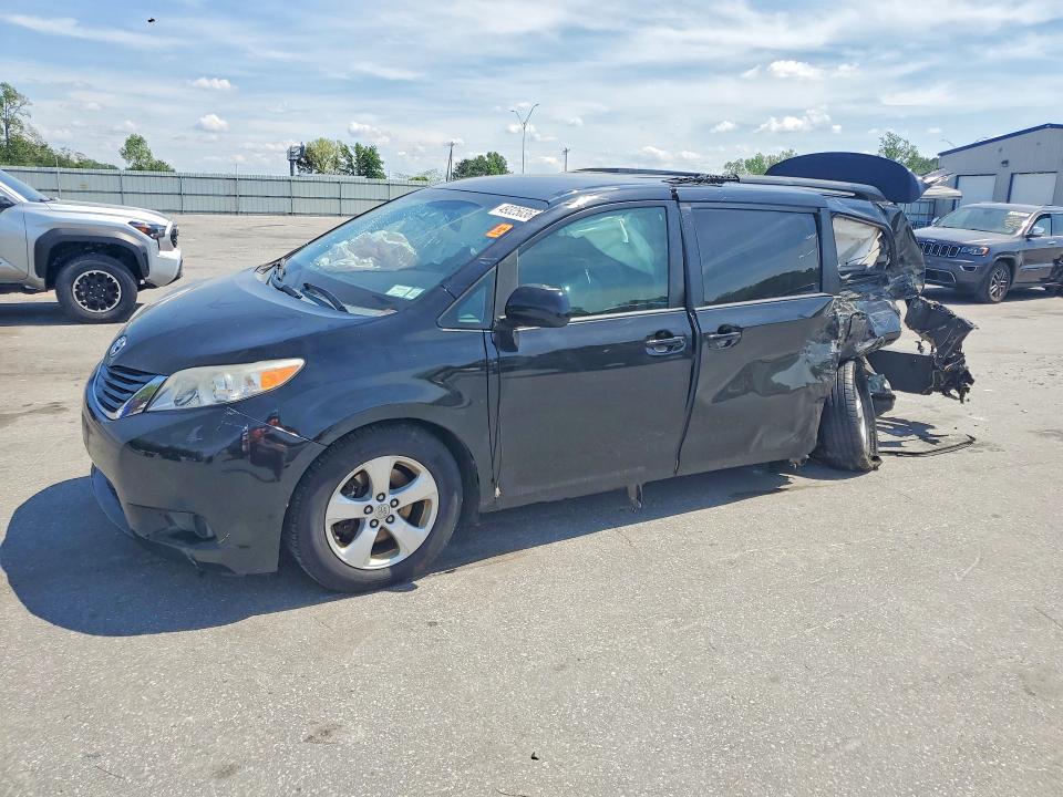 2015 Toyota Sienna VIN 5TDKK3DC9FS581268 COPART salvage auction — REAR END, Nc - Salvage Certificate Of Title, sold $1,650 on 2026-07-16 (photo 1)