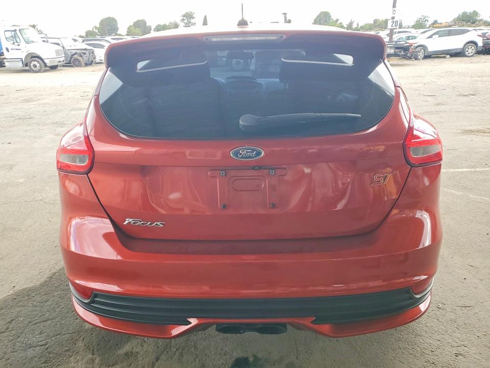 2018 Ford VIN 1FADP3L95JL303824 COPART salvage auction — FRONT END, CA - SALVAGE CERTIFICATE, sold $4,550 on 2026-07-02 (photo 6)