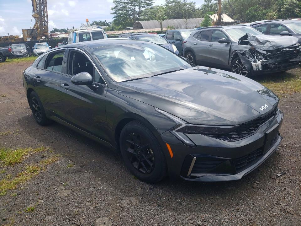 2025 Kia K5 VIN KNAG24J72S5357212 COPART salvage auction — WATER/FLOOD, Hi - Certificate Of Salvage, sold $1,900 on 2026-07-27 (photo 4)