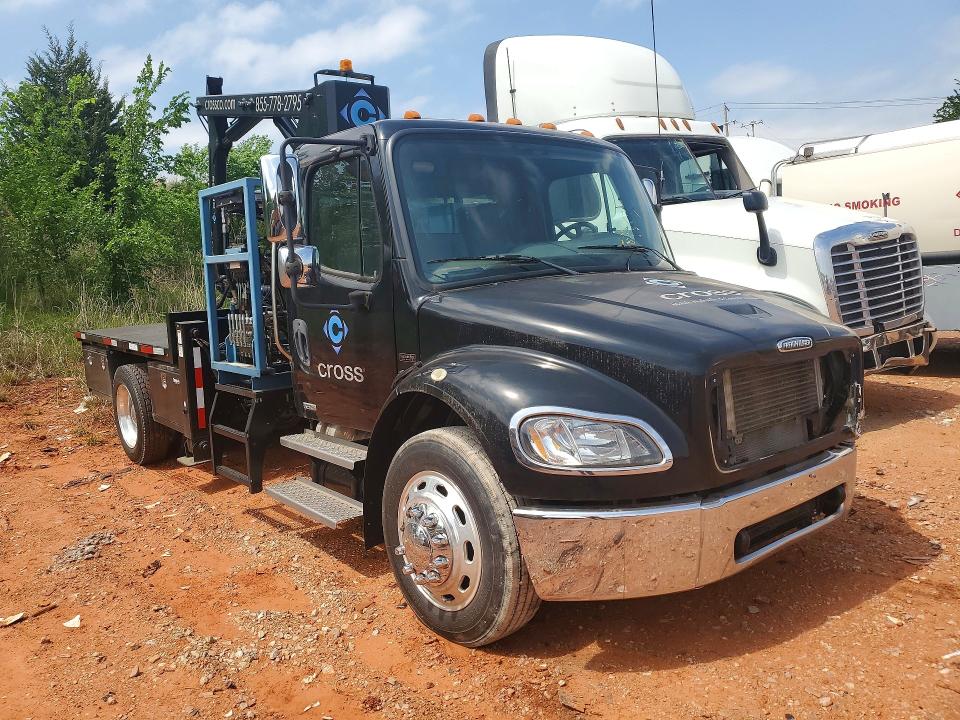 2007 Freightliner M2 VIN 1FVACWCS77HX45212 COPART salvage auction — FRONT END, OK - CERT OF TITLE-SALVAGE, sold $2,550 on 2026-07-09 (photo 4)