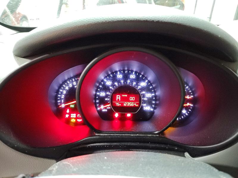 2016 Kia Soul VIN KNDJN2A28G7284142 COPART salvage auction — WATER/FLOOD, Mi - Certificate Of Title, sold $60 on 2026-07-29 (photo 9)