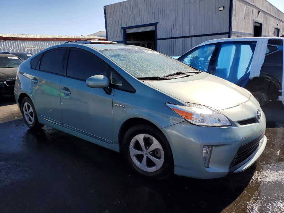 2013 Toyota Prius VIN JTDKN3DU4D1637191 COPART salvage auction — MINOR DENT/SCRATCHES, NV - CERTIFICATE OF TITLE, sold $4,750 on 2026-07-07 (photo 4)