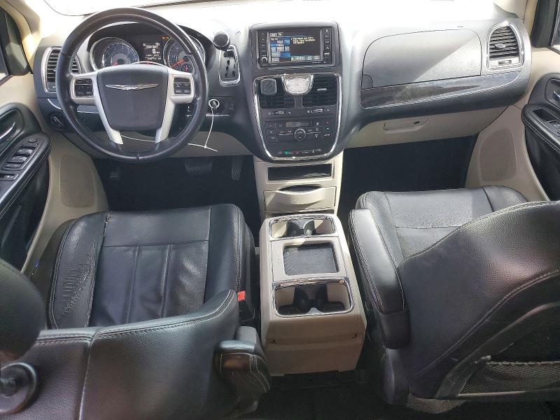 2014 Chrysler Voyager VIN 2C4RC1BG4ER443120 COPART salvage auction — REAR END, NV - SALVAGE TITLE, sold $550 on 2026-07-30 (photo 8)