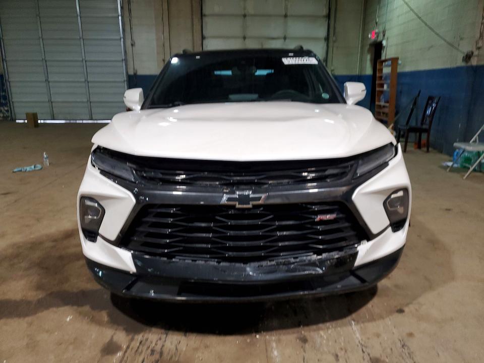 2023 Chevrolet Blazer VIN 3GNKBKRS8PS198453 COPART salvage auction — STRIPPED, MI - CERTIFICATE OF TITLE, sold $12,800 on 2026-07-28 (photo 5)