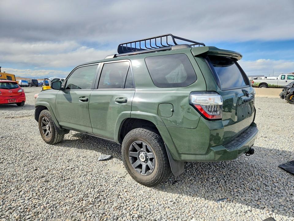 2022 Toyota 4runner VIN JTETU5JR8N6058398 COPART salvage auction — FRONT END, Tx - Salvage Vehicle Title, sold $2,100 on 2026-07-21 (photo 2)