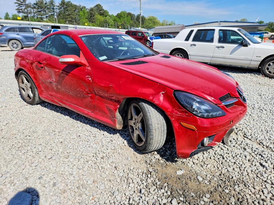 2005 Mercedes-benz Slk-klasse VIN WDBWK56F85F038494 COPART salvage auction — SIDE, GA - CERT OF TITLE-SALVAGE, sold $850 on 2026-07-09 (photo 4)