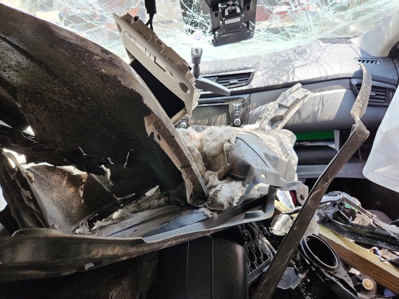 2021 Nissan Rogue VIN JN1BJ1AV4MW560924 COPART salvage auction — FRONT END, Md - Cert Of Salvage > 75% Damage, sold $750 on 2026-07-07 (photo 8)