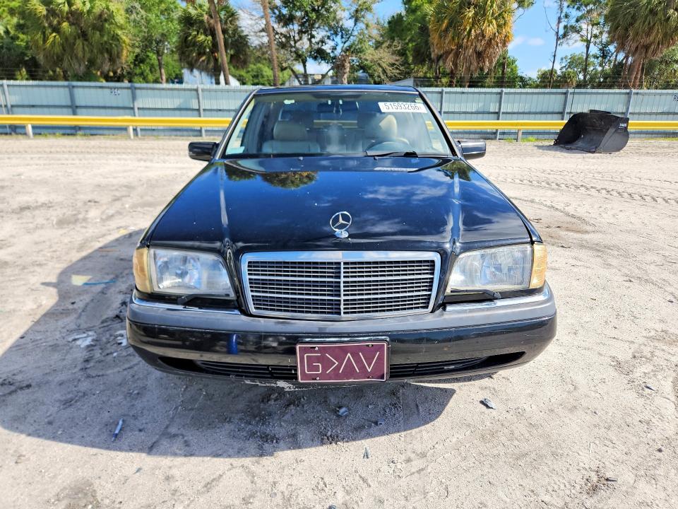 1995 Mercedes-benz C-klasse VIN WDBHA22E1SF229693 COPART salvage auction — SIDE, Fl - Cert Of Title Slvg Rebuildable, sold $250 on 2026-07-22 (photo 5)